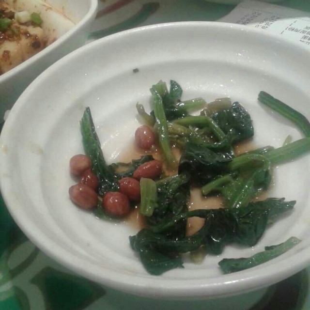 果仁菠菜