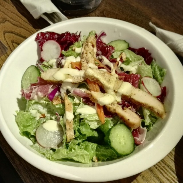 鸡肉沙拉