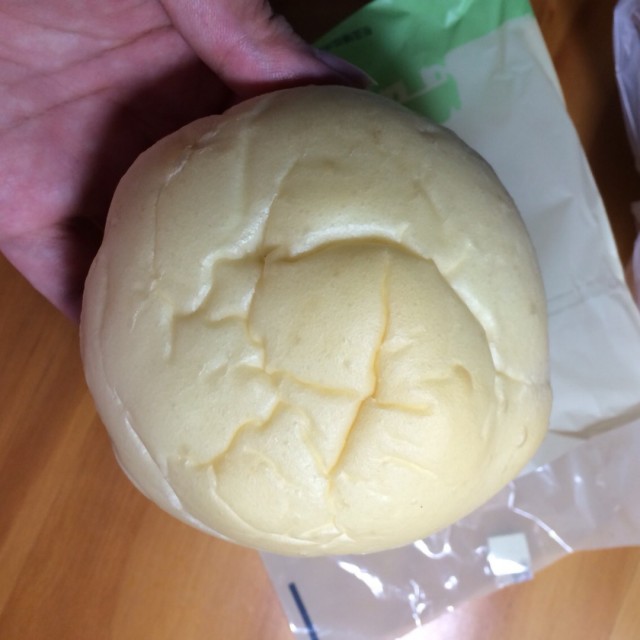 纯牛奶面包