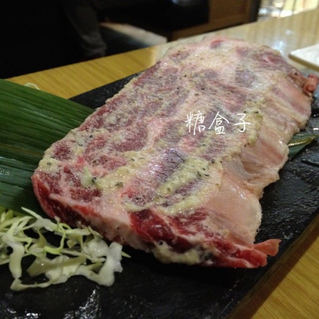 蒜盐牛仔骨