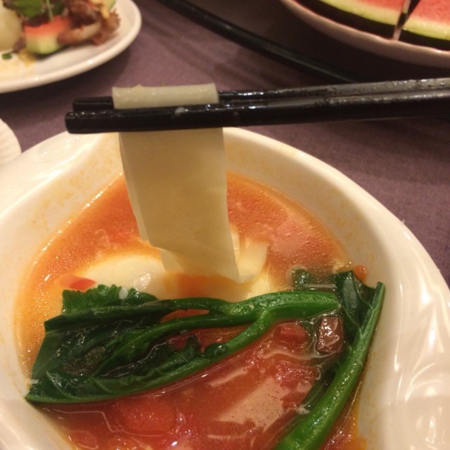 西红柿鸡蛋汤面