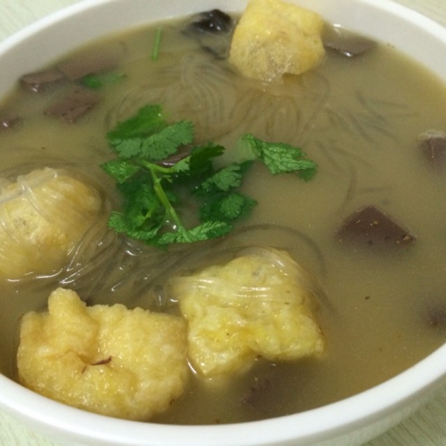 鸭血粉丝汤