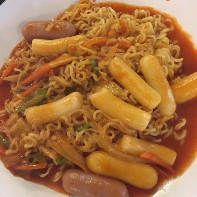 奶酪拉面年糕