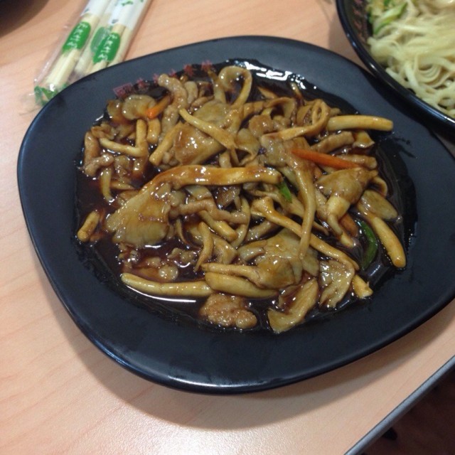 野菌菇肉丝
