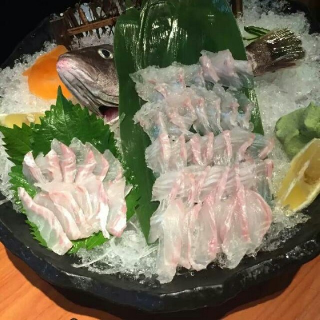 立鱼刺身