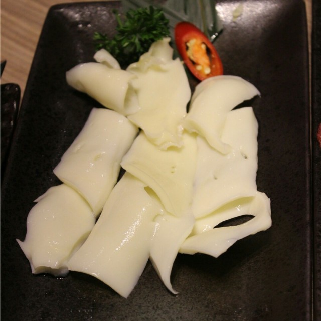 新鲜黄喉