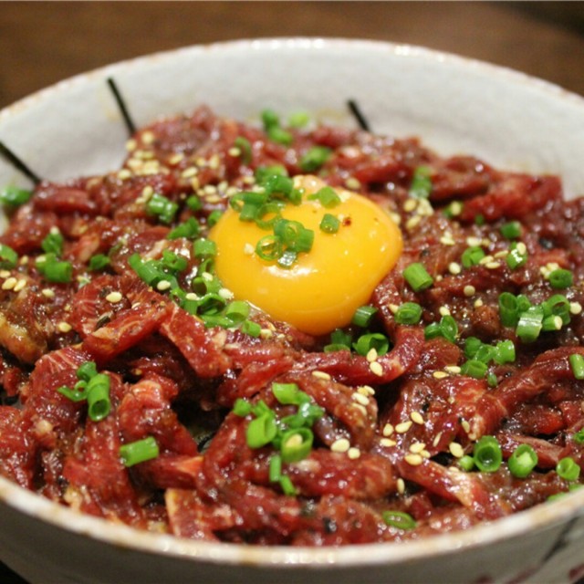 窝蛋牛肉