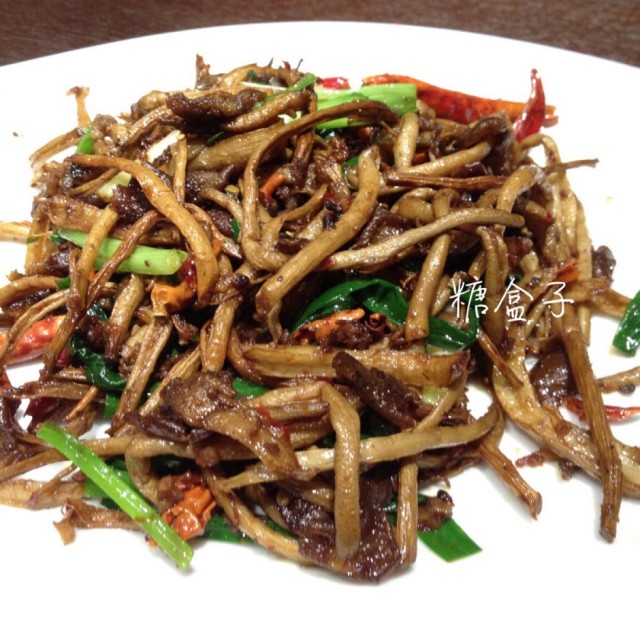 香炒茶树菇