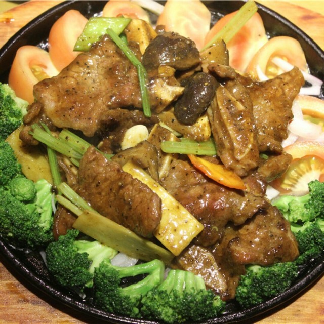 铁板牛仔骨