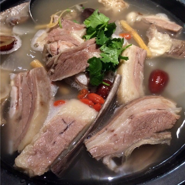 清炖羊肉