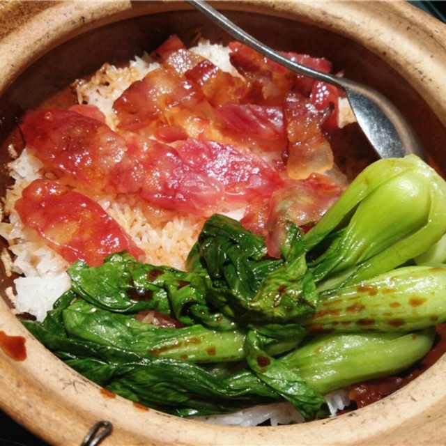 招牌煲仔饭