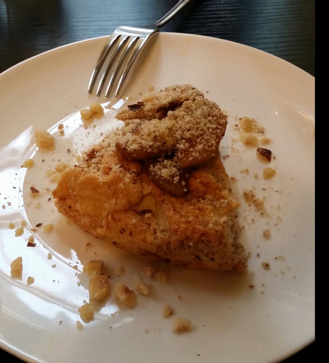 apple & walnut cake - 香港上环的dandys organic cafe | openrice