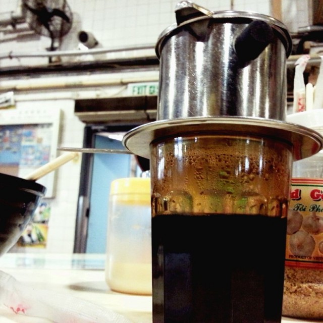 味道有點像Americano，微苦. 環境始終是在街市，有潔癖者勿去