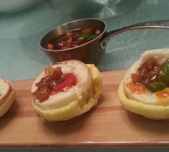 菠蘿（包）咕嚕肉!!