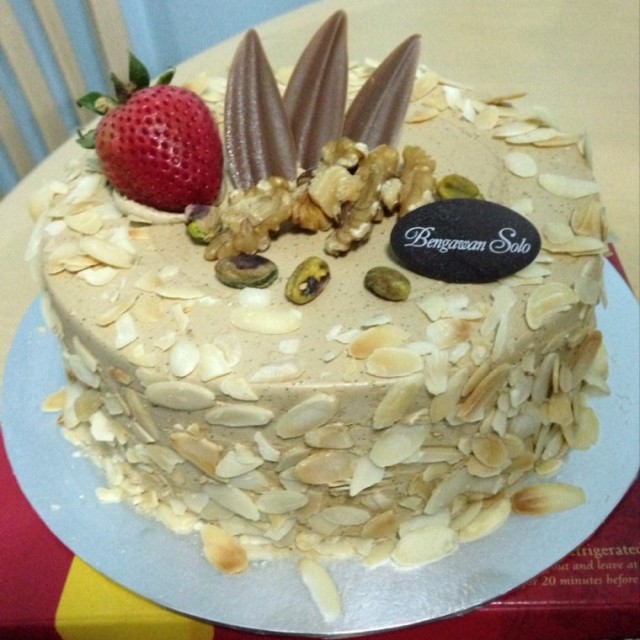 Cafe cake
