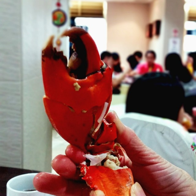 手瓜咁大既蟹拑，估唔到咁滑!