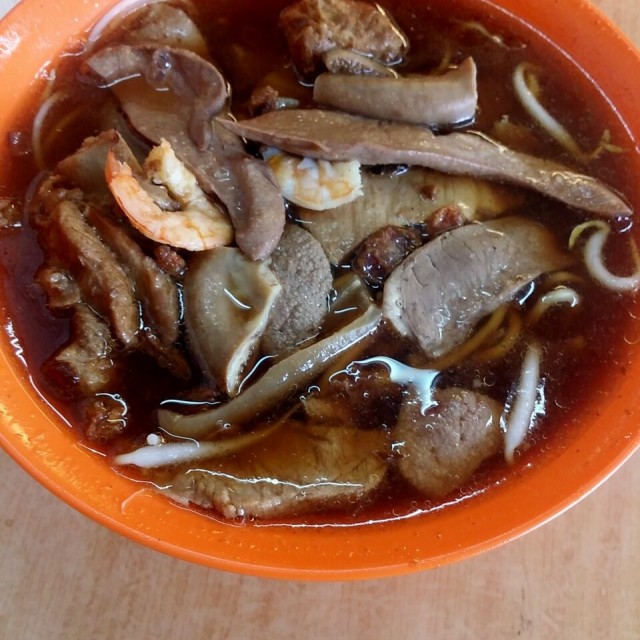 Pork Ribs Prawn Noodles