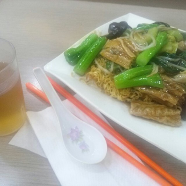 羅漢齋炒公仔麵 x 走味精（首發）