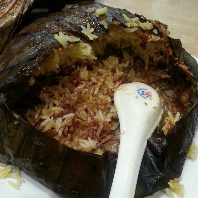 飯太乾身，有些生米
