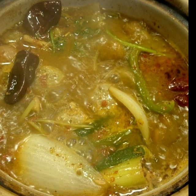 麻辣雞煲