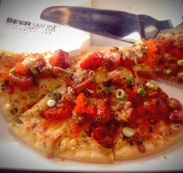 Ultimate prawn pizza with ebiko!!