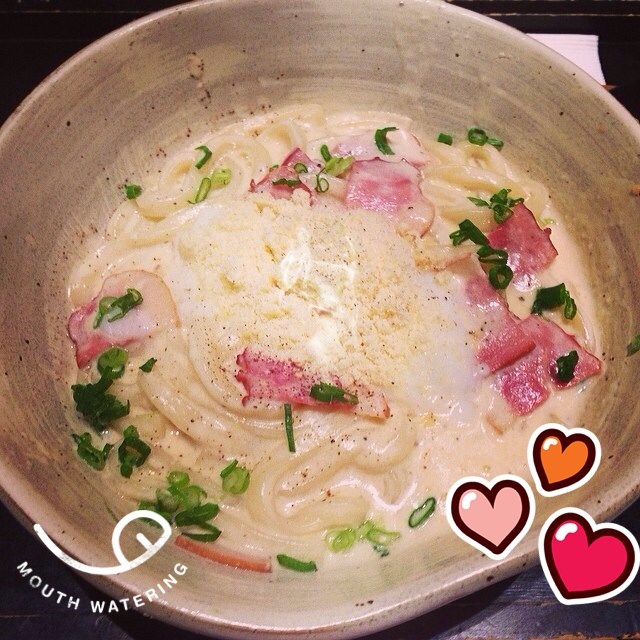 卡邦尼溫泉蛋烏冬