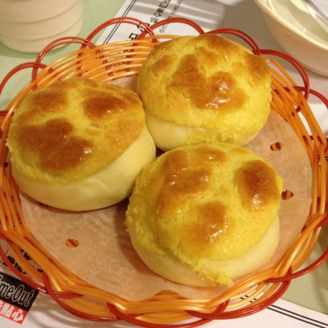 「真係菠蘿包」，真係有菠蘿。