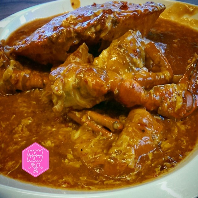 The Traditionalist always chooses, Chilli Crabs.