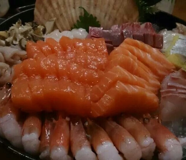 刺身拼盘