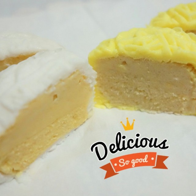 Mini Durian Mooncake