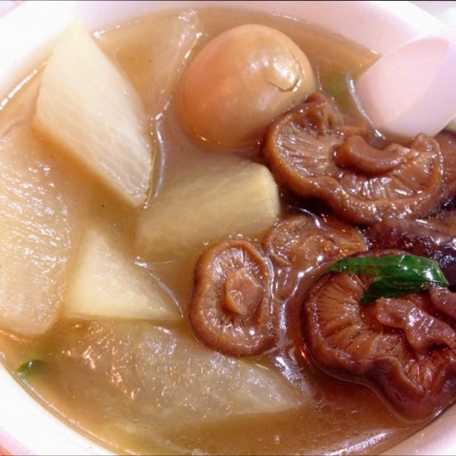 很有小時的風味，滷水蛋很入味，足料，抵食:)