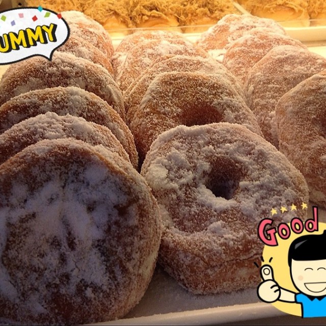 Icing Sugar Donuts