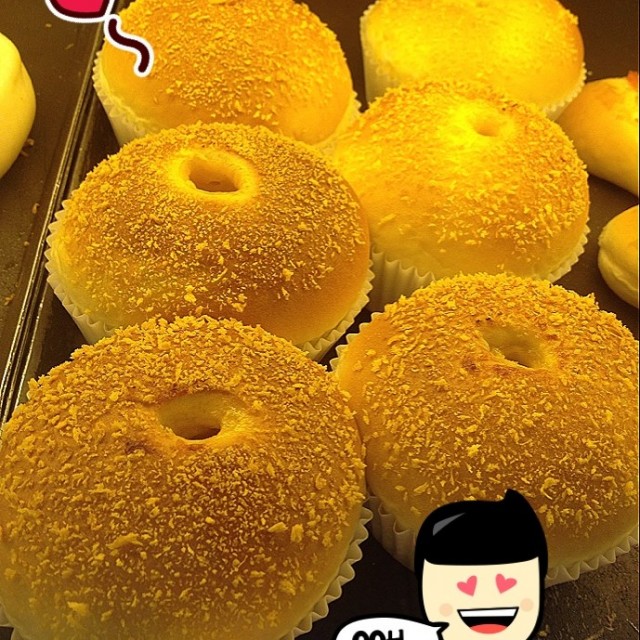 Nacho cheese & Mashed potato bun