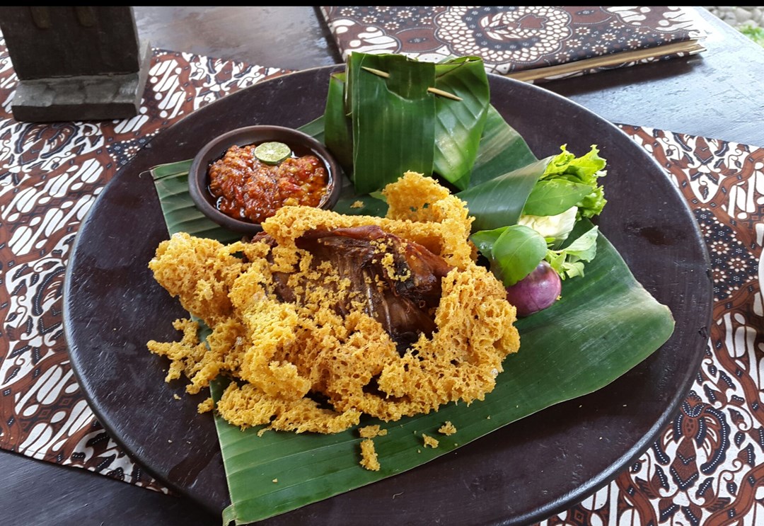 Bebek Goreng Kremes Taman Indie Riverview Restos Photo In