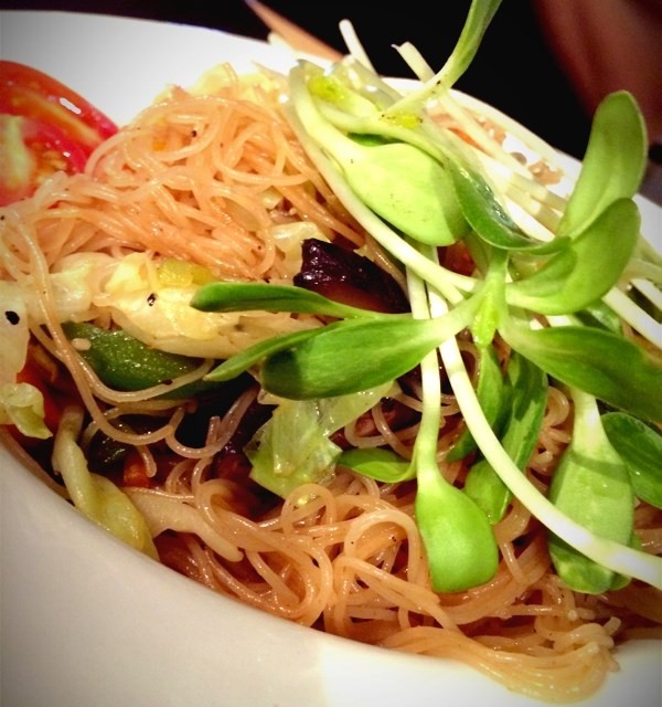 Fried Ver micelli Noodles