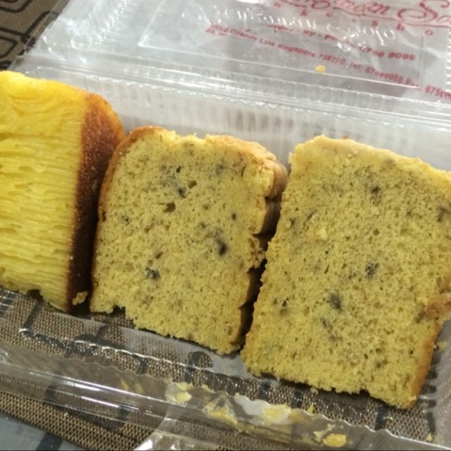 Ambon and Banana Cake