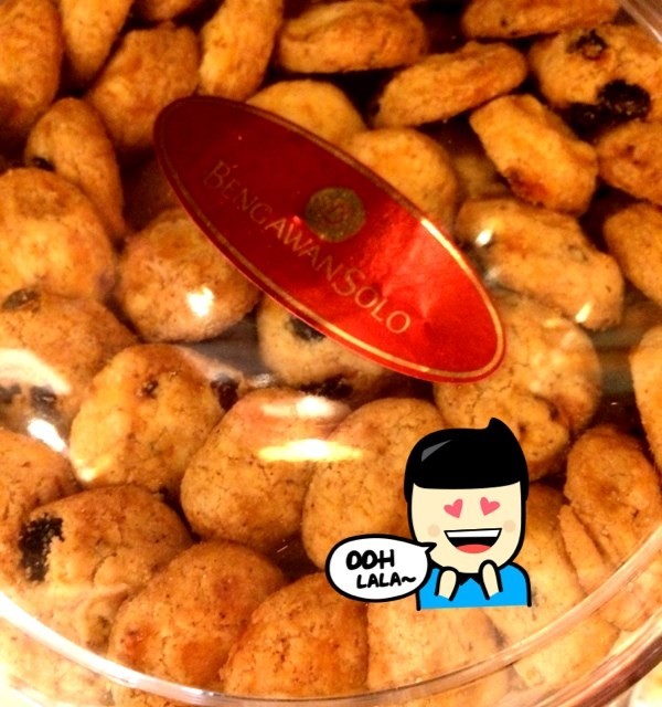 Hazelnut Blakcurrant cookies