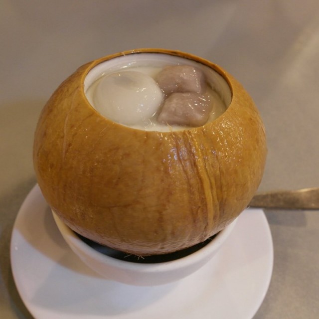 椰皇燉奶