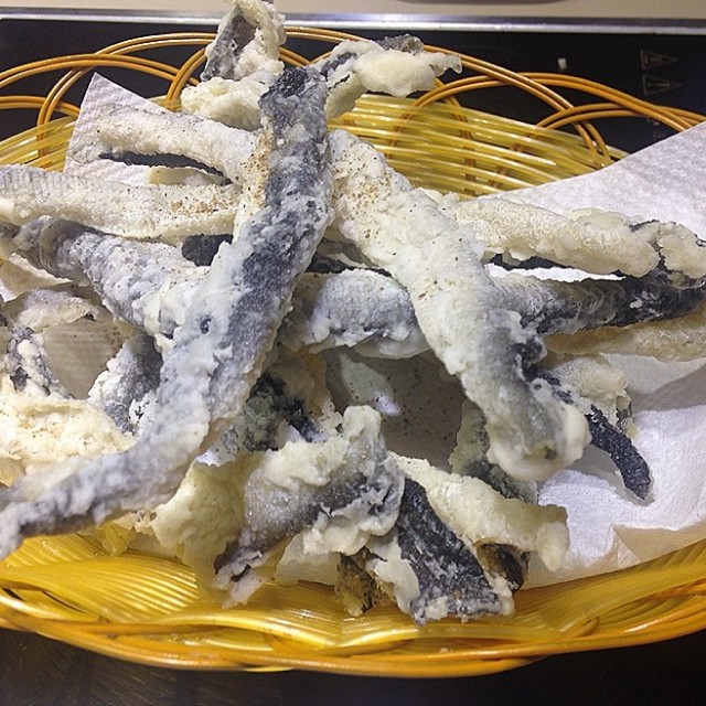 魚皮返炸又返炸, 好硬又唔脆, 失敗!