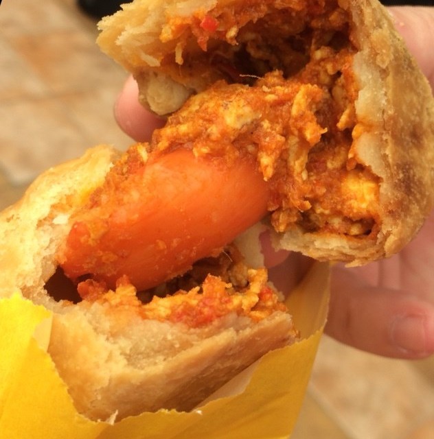 Chilli Crab Curry Puff