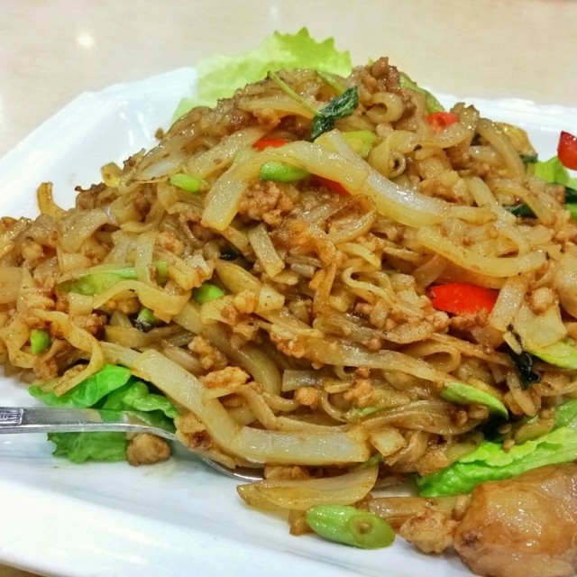 香葉肉碎炒金邊粉