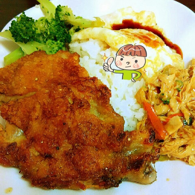 無骨雞腿飯