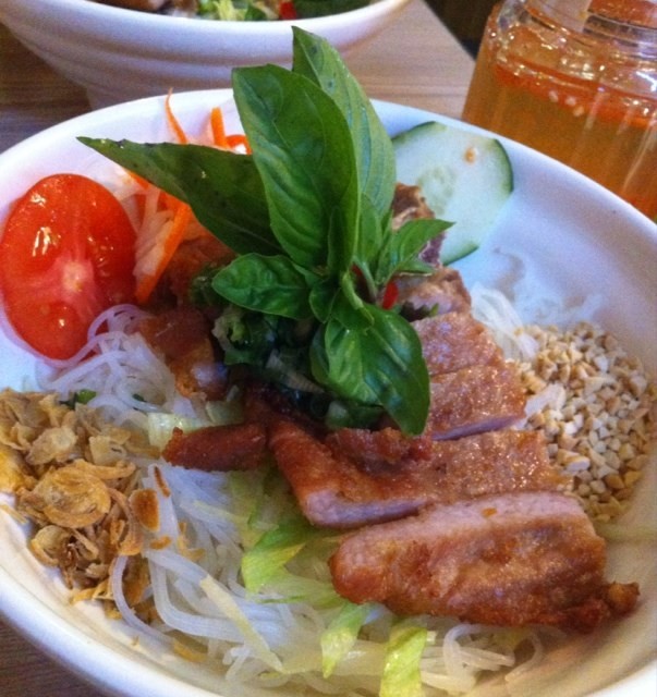 豬扒細細塊,整體唔錯