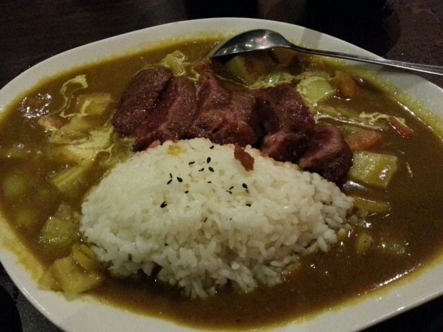 牛肉咖哩飯