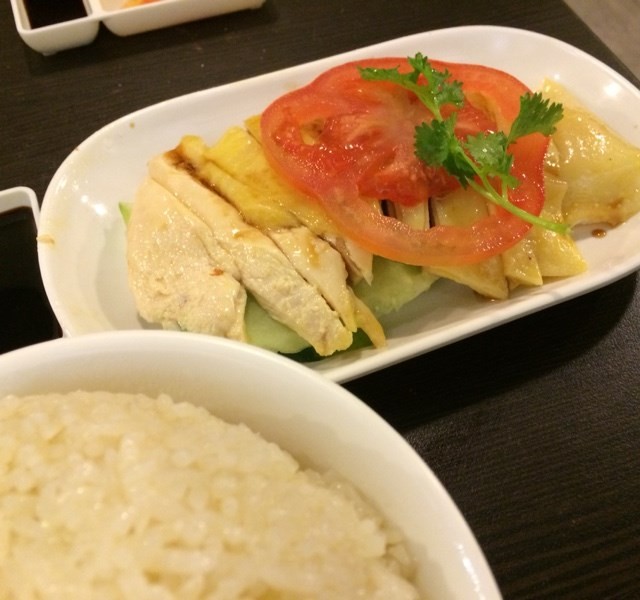油飯ok，雞略不夠滑