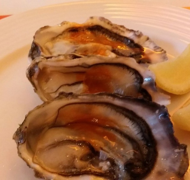 Fresh Oysters
