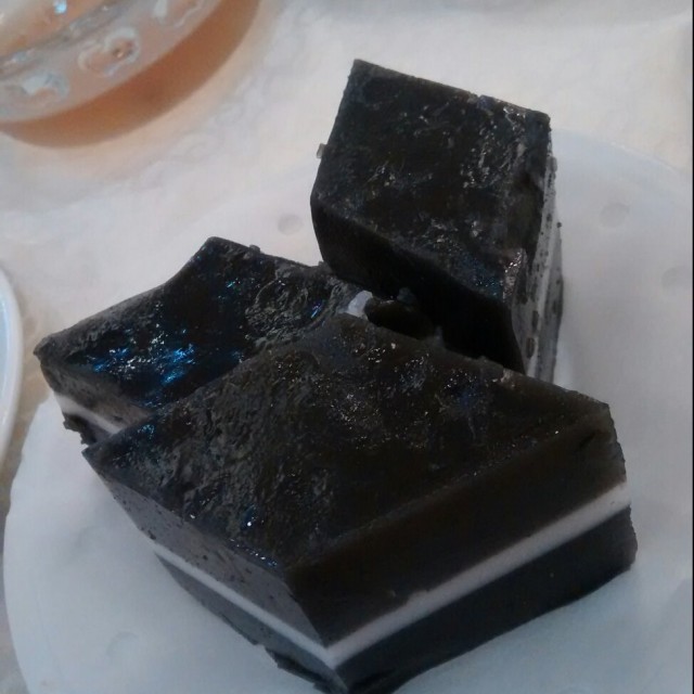 黑芝麻凍糕