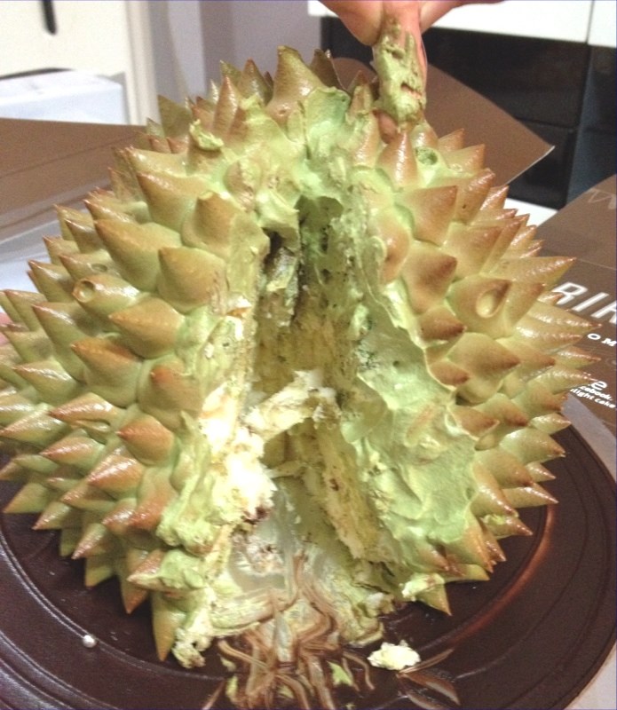 Moonlight durian cake