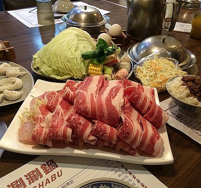 鮮魚培根牛鍋