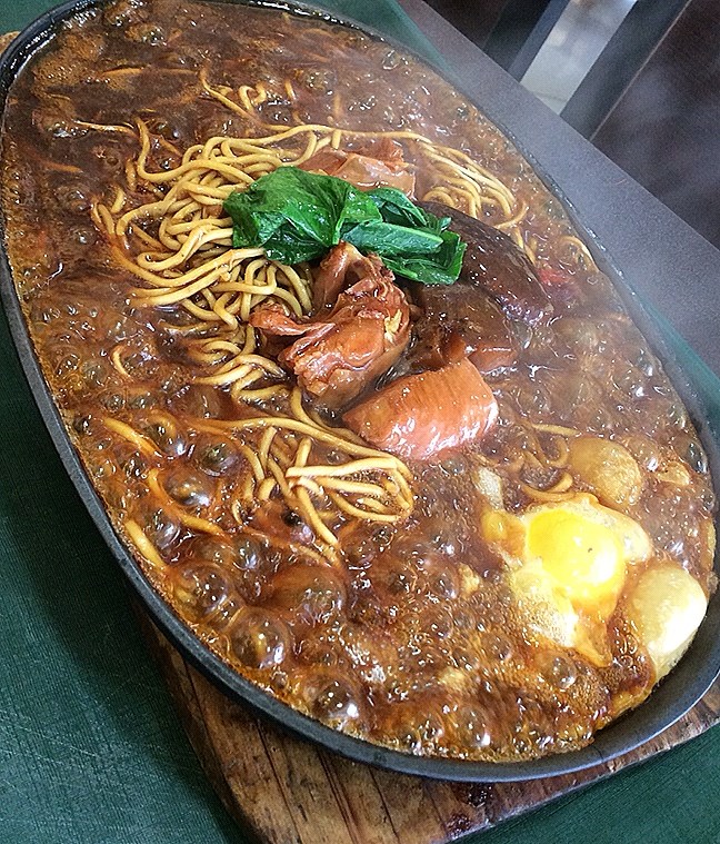 Sizzling yee mee near me